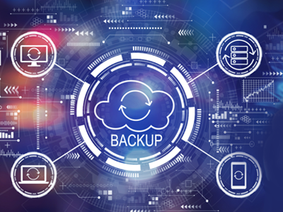 Grafik mit Cloud und Schloss-Symbol für Datensicherung